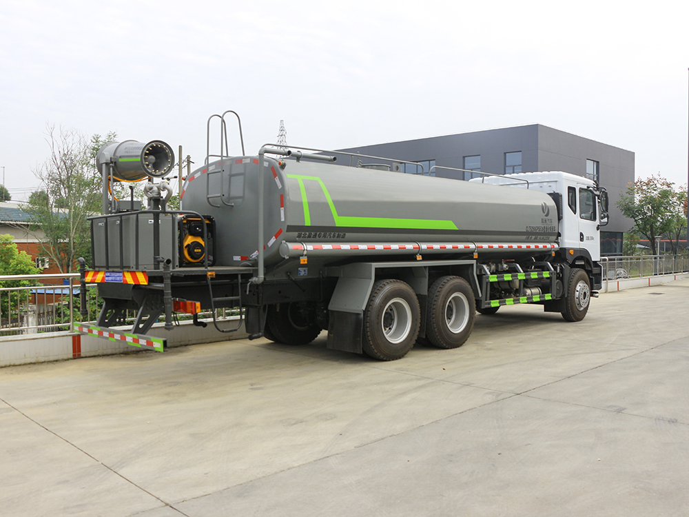 東風(fēng)T5 22噸綠化噴灑車