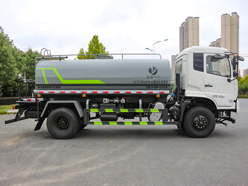 10.3方東風天錦六驅灑水車