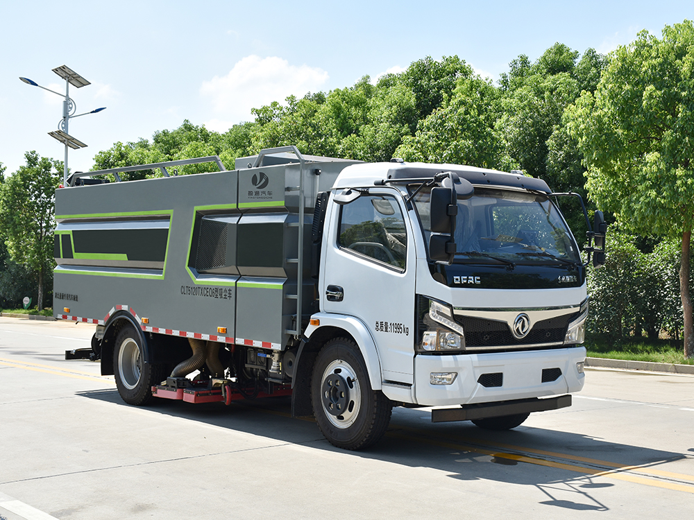 CLT5120TXCEQ6型吸塵車