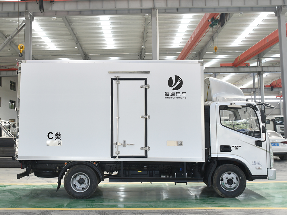 福田奧鈴速運(yùn)冷藏車