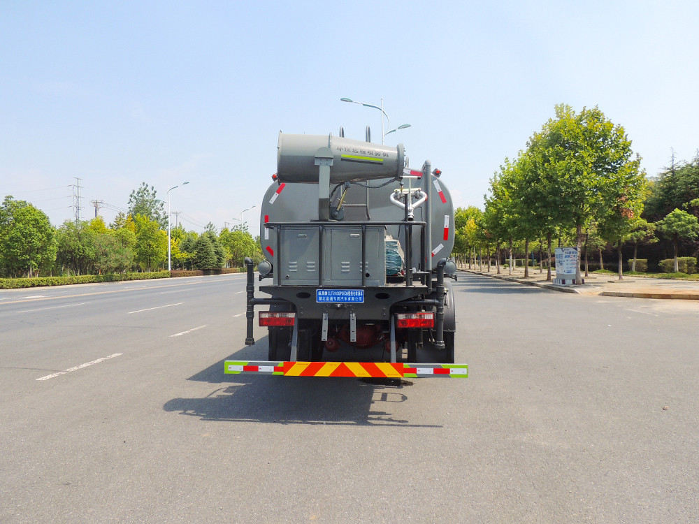 東風(fēng) D9 -14方抑塵車(chē)