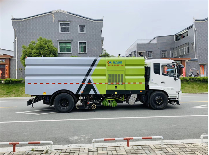 東風(fēng)18噸洗掃車-洗掃車-東風(fēng)天錦洗掃車