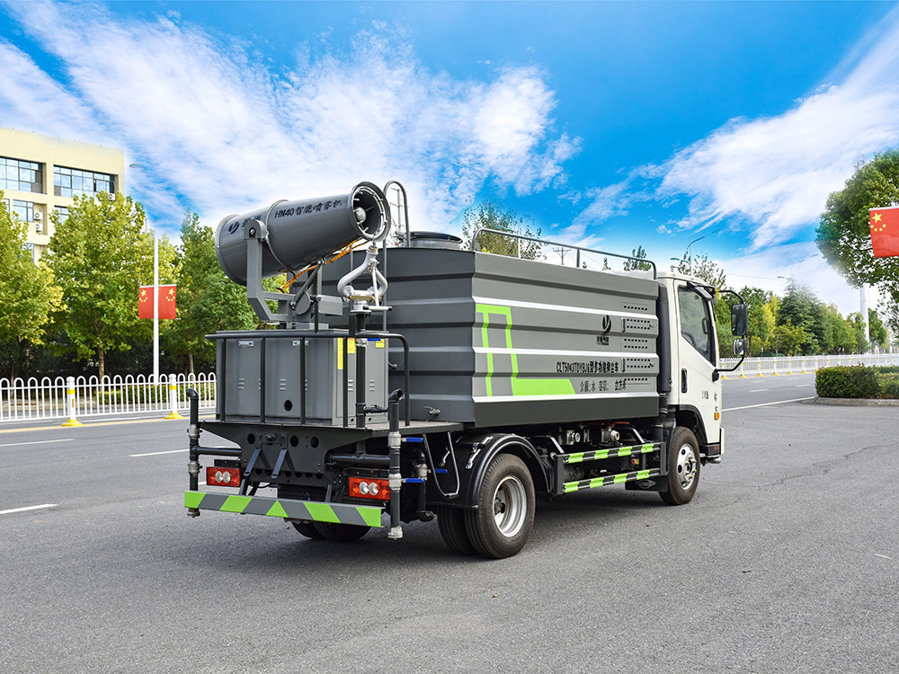 福田藍(lán)牌7方抑塵車